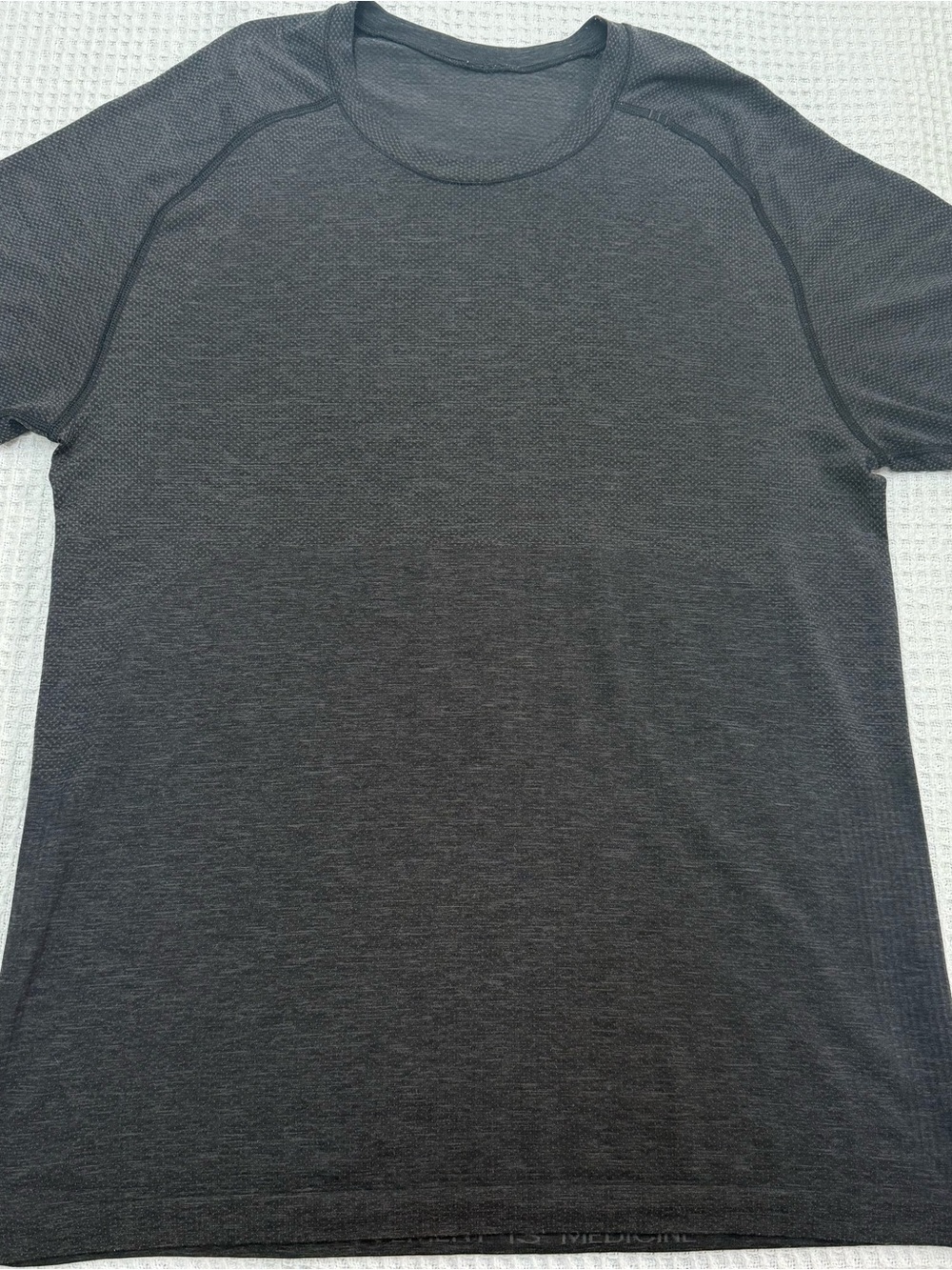 Lululemon metal vent tech short sleeve shirt medium